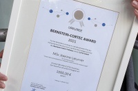 Jeanine Laturner ist die Preisträgerin des Bernstein-CorTec Award 2021